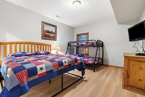 Kemper's Cabin in the Ozarks - Onsite Amenities