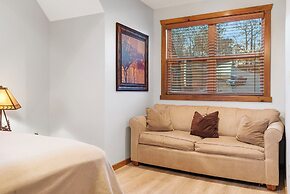 Kemper's Cabin in the Ozarks - Onsite Amenities