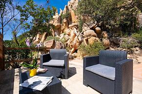 Apartments with common swimming pool in Costa Paradiso