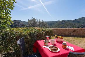 Apartments with common swimming pool in Costa Paradiso