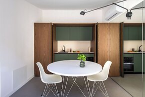 Settimo Apartment with Terrace