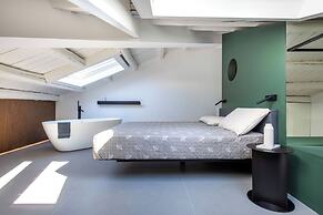 Settimo Apartment with Terrace