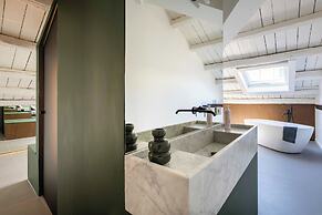 Settimo Apartment with Terrace