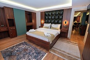 The Mua Luxury Homes