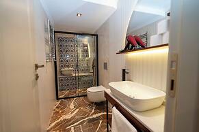 The Mua Luxury Homes