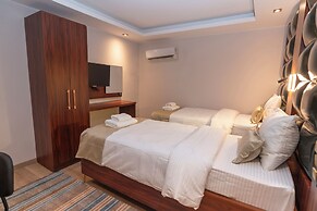 The Mua Luxury Homes