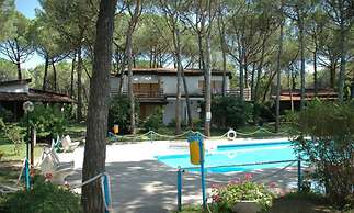 Lovely Flat Bungalow Type in Residence With Pool