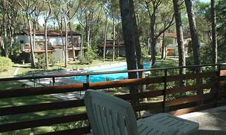 Lovely Flat Bungalow Type in Residence With Pool