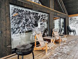 Modern Mountain Cabin - Sauna - 5 Bedrooms - Sleeps for 10