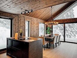 Modern Mountain Cabin - Sauna - 5 Bedrooms - Sleeps for 10