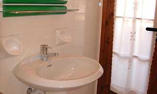 Relaxing Flat 700m From the sea