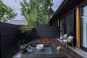 Xiaotang Yipiao Siheyuan Hot Spring Hotel & Resorts