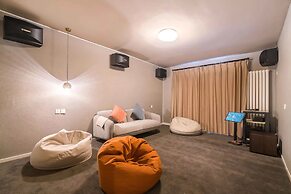 Xiaotang Yipiao Siheyuan Hot Spring Hotel & Resorts