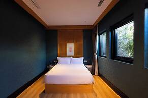 Xiaotang Yipiao Siheyuan Hot Spring Hotel & Resorts