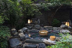 Xiaotang Yipiao Siheyuan Hot Spring Hotel & Resorts