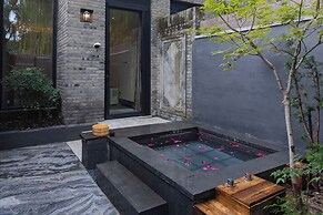 Xiaotang Yipiao Siheyuan Hot Spring Hotel & Resorts