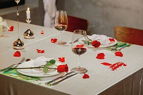 Xiaotang Yipiao Siheyuan Hot Spring Hotel & Resorts