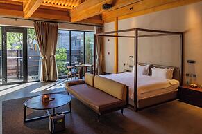 Xiaotang Yipiao Siheyuan Hot Spring Hotel & Resorts