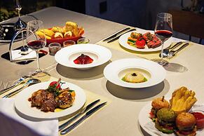 Xiaotang Yipiao Siheyuan Hot Spring Hotel & Resorts