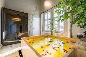 Xiaotang Yipiao Siheyuan Hot Spring Hotel & Resorts