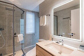 Xiaotang Yipiao Siheyuan Hot Spring Hotel & Resorts