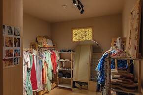 Xiaotang Yipiao Siheyuan Hot Spring Hotel & Resorts