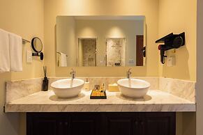 Xiaotang Yipiao Siheyuan Hot Spring Hotel & Resorts