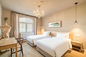 Xiaotang Yipiao Siheyuan Hot Spring Hotel & Resorts