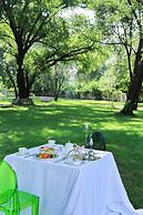 Xiaotang Yipiao Siheyuan Hot Spring Hotel & Resorts