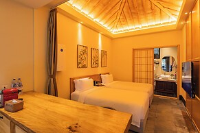 Xiaotang Yipiao Siheyuan Hot Spring Hotel & Resorts