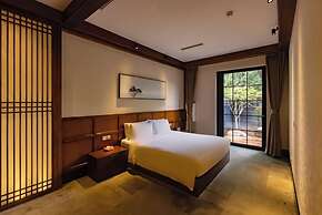 Xiaotang Yipiao Siheyuan Hot Spring Hotel & Resorts