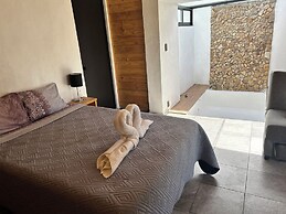 Quinta Las Jacarandas By GEstores