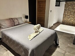 Quinta Las Jacarandas By GEstores