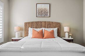 La Quinta Desert Haven Luxe Stay w/ Private Pool, Hot Tub, Pool Table