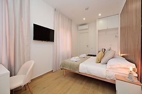 Relais Trastevere Station