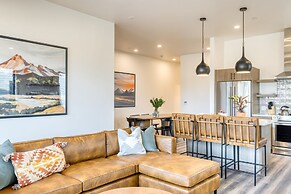 1216 Skyline Ranch 200 Downtown Location Private Hot Tub Mins to Old B