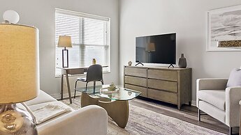 Canal Walk District Apartments by Barsala