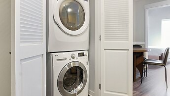 Canal Walk District Apartments by Barsala