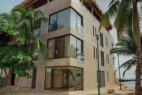 Hotel UNNU