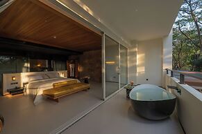 Anlai Rainforest Luxury Resort