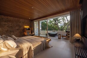 Anlai Rainforest Luxury Resort