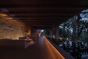 Anlai Rainforest Luxury Resort