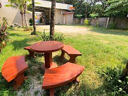 Bandengan Beach Hotel Jepara 2