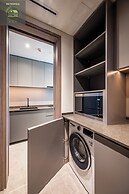 Metropole Thu Thiem Skyline Apartment