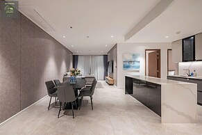 Metropole Thu Thiem Skyline Apartment