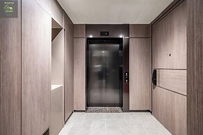 Metropole Thu Thiem Skyline Apartment