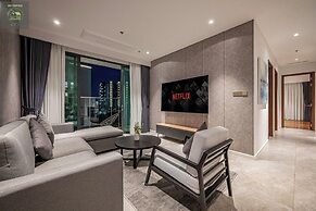 Metropole Thu Thiem Skyline Apartment