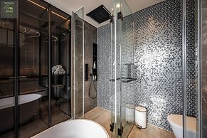 Metropole Thu Thiem Skyline Apartment