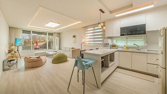 Sokcho Biroso Private Cottage