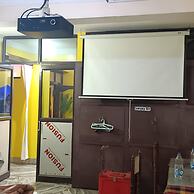 Hotel Chandrakala Regency